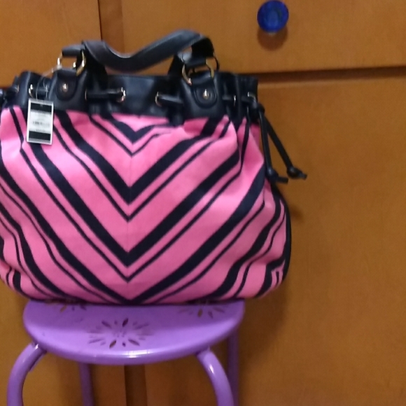 Pink and black  juicy couture purse - Picture 1 of 4
